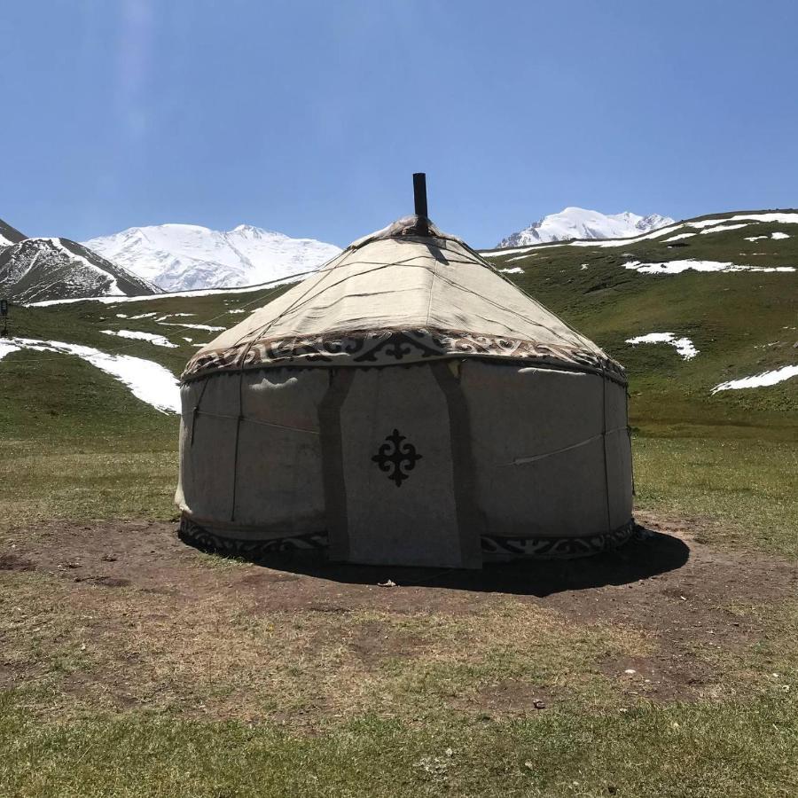 Pamir Nomad Yurt Camp Otel Kara-Kavak Dış mekan fotoğraf